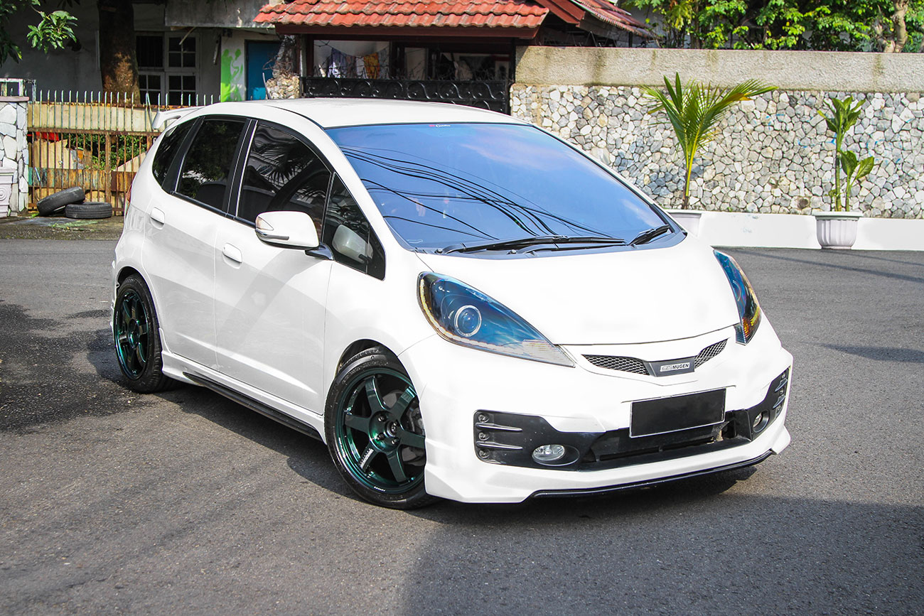 Permaisuri Rays TE37 Saga Racing Green 17